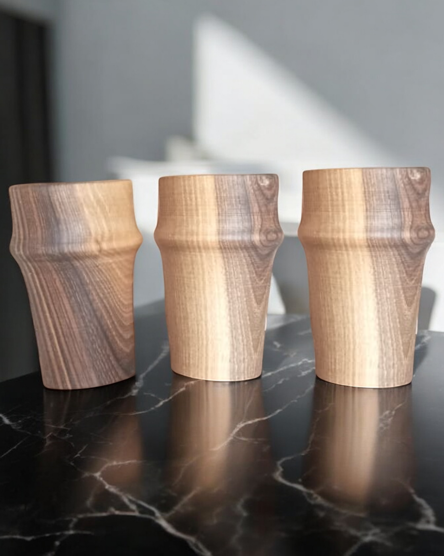 Set of 6 Glasses Walnut Wood